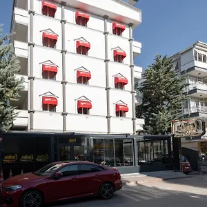 3* Otel Maltepe Manhattan