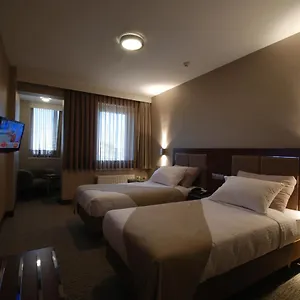 3* Otel Mostar